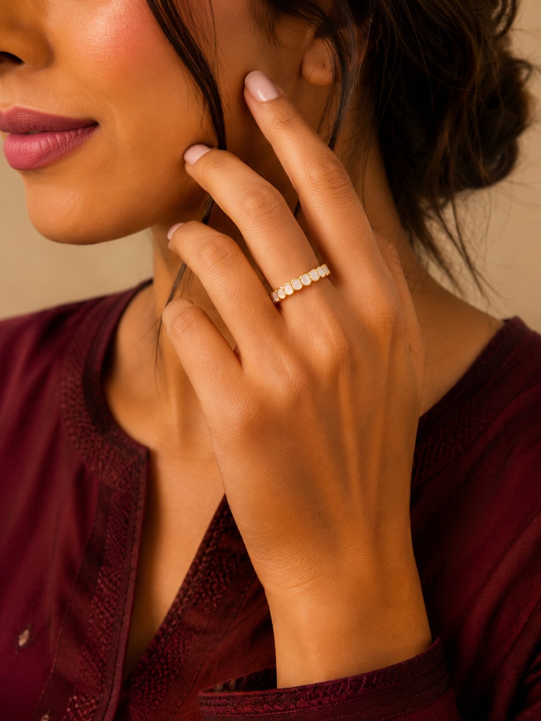 White Hola Ring